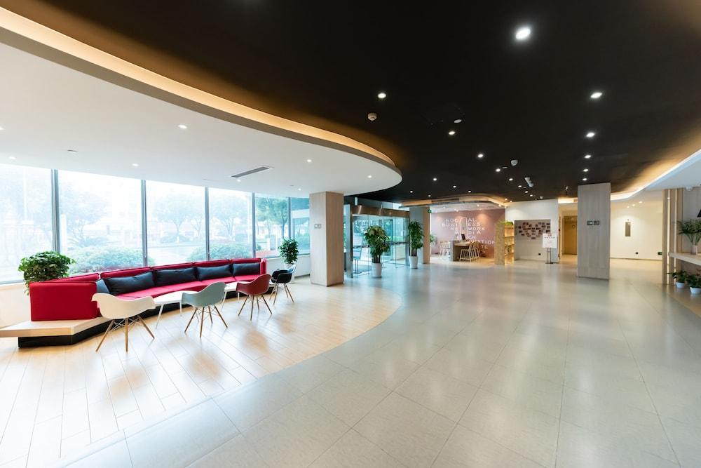 Отель Ibis Wuxi Hi Tech Экстерьер фото